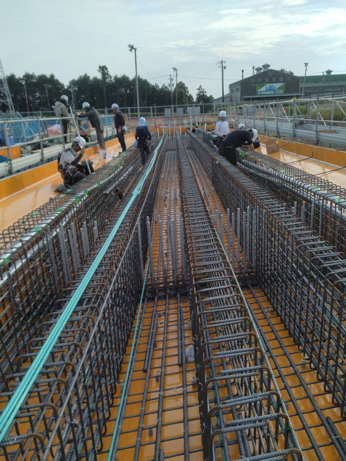 上部工 跨道橋 PCホロースラブ橋の画像